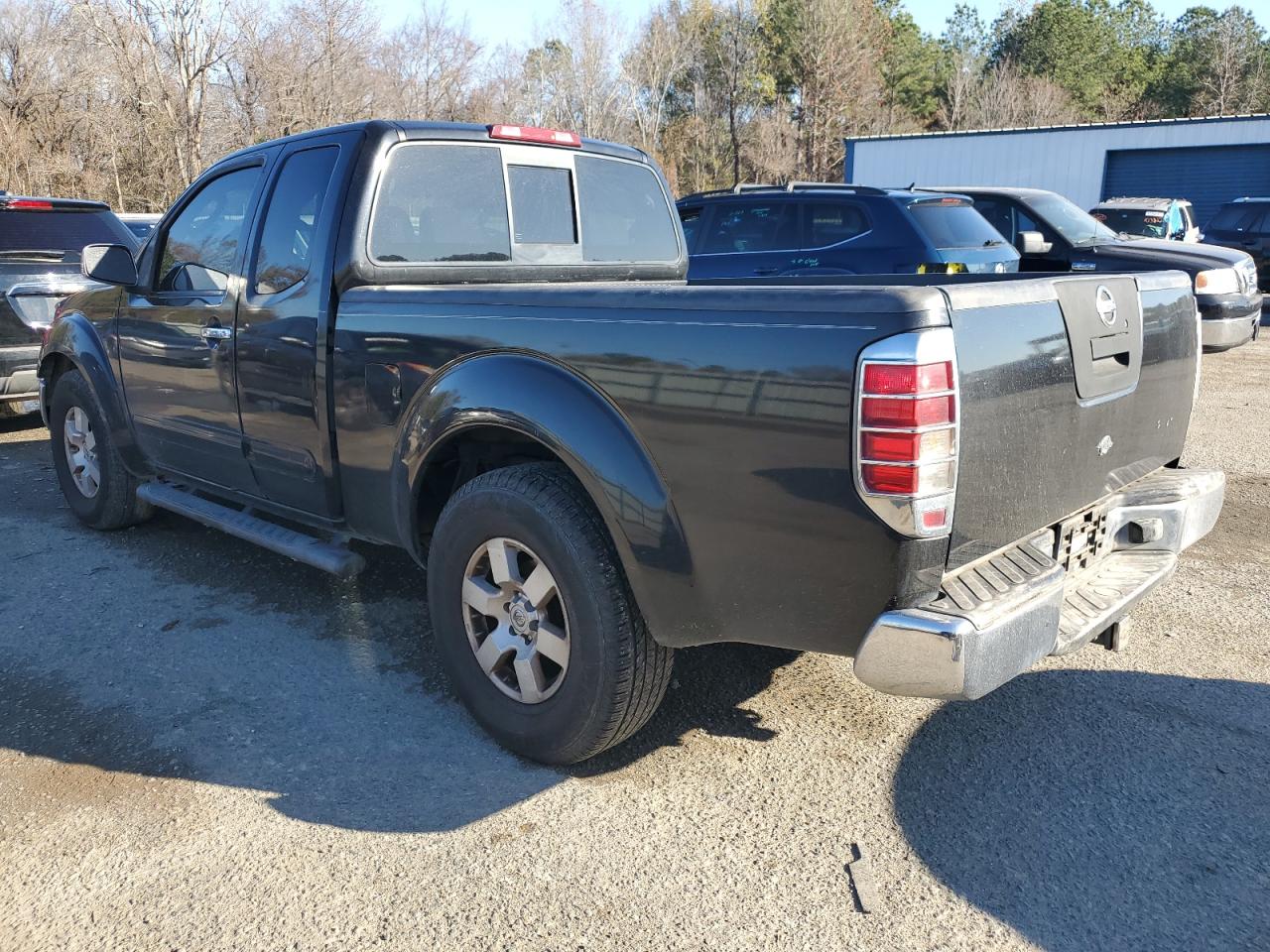 Image 2 of 2006 NISSAN FRONTIER KING CAB LE 2006 with VIN 1N6AD06U96C450897