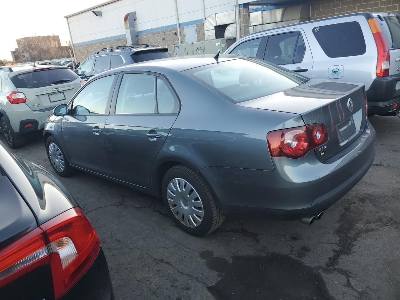 Image 2 of 2008 VOLKSWAGEN JETTA S 2008 with VIN 3VWJZ71K08M139327