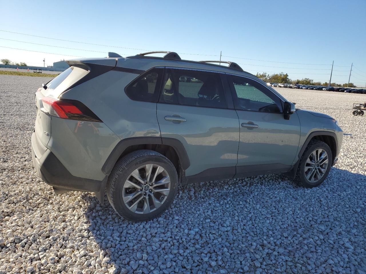 Image 3 of 2021 TOYOTA RAV4 XLE PREMIUM 2021 with VIN 2T3C1RFV0MW117211