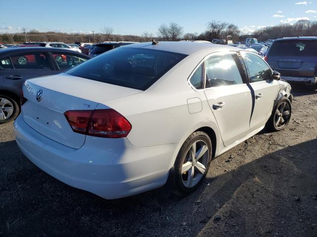 Obraz 3 z 2015 VOLKSWAGEN PASSAT S 2015 z VIN 1VWAT7A36FC102369