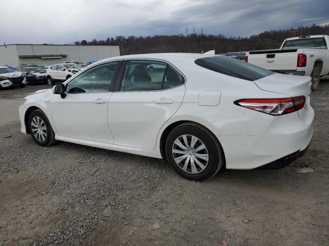 Image 2 of 2020 TOYOTA CAMRY LE 2020 with VIN 4T1C31AK2LU542932