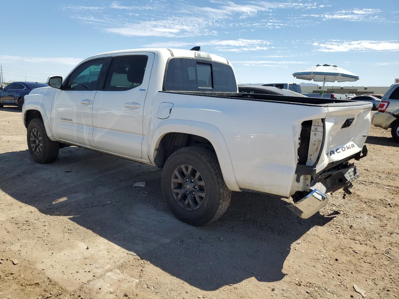 Изображение 2 2021 TOYOTA TACOMA DOUBLE CAB 2021 с VIN 5TFAZ5CN5MX109596