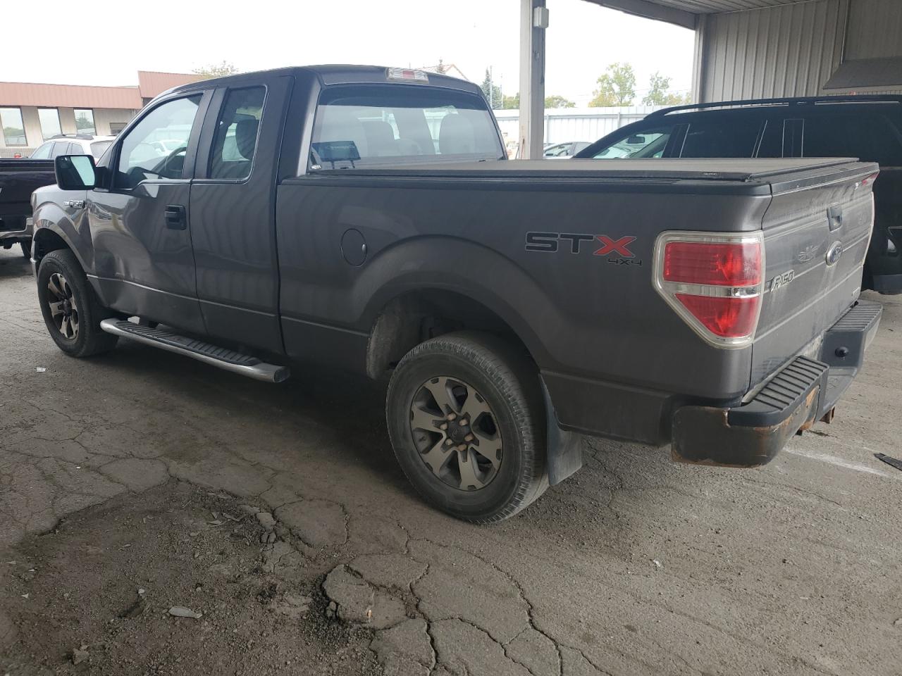Image 2 of 2013 FORD F150 SUPER CAB 2013 with VIN 1FTFX1EF5DFA45236