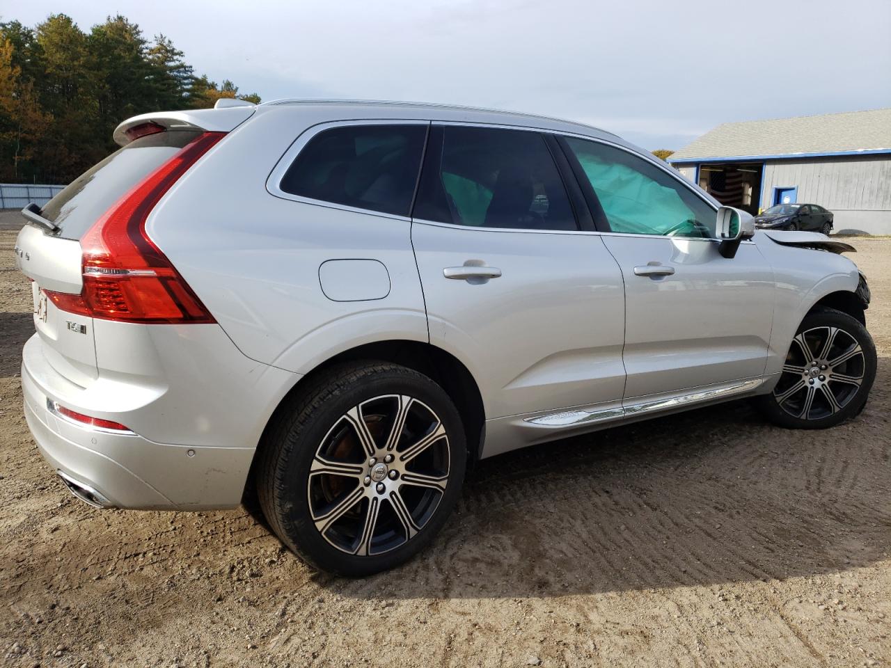 Изображение 3 2019 VOLVO XC60 T6 INSCRIPTION 2019 с VIN LYVA22RL0KB246379