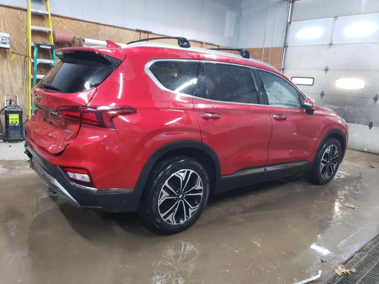 Image 3 of Hyundai Santa Fe Limited 2020 with VIN 5NMS5CAA9LH240266