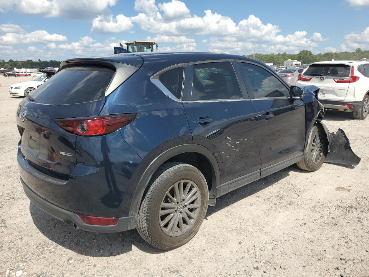 Image 3 of 2020 MAZDA CX-5 TOURING 2020 with VIN JM3KFACM8L0805624