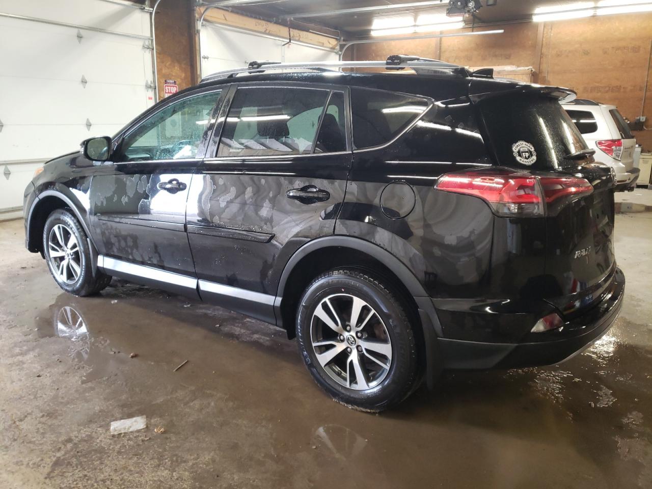 Image 2 of 2018 TOYOTA RAV4 ADVENTURE 2018 with VIN 2T3RFREV0JW780464