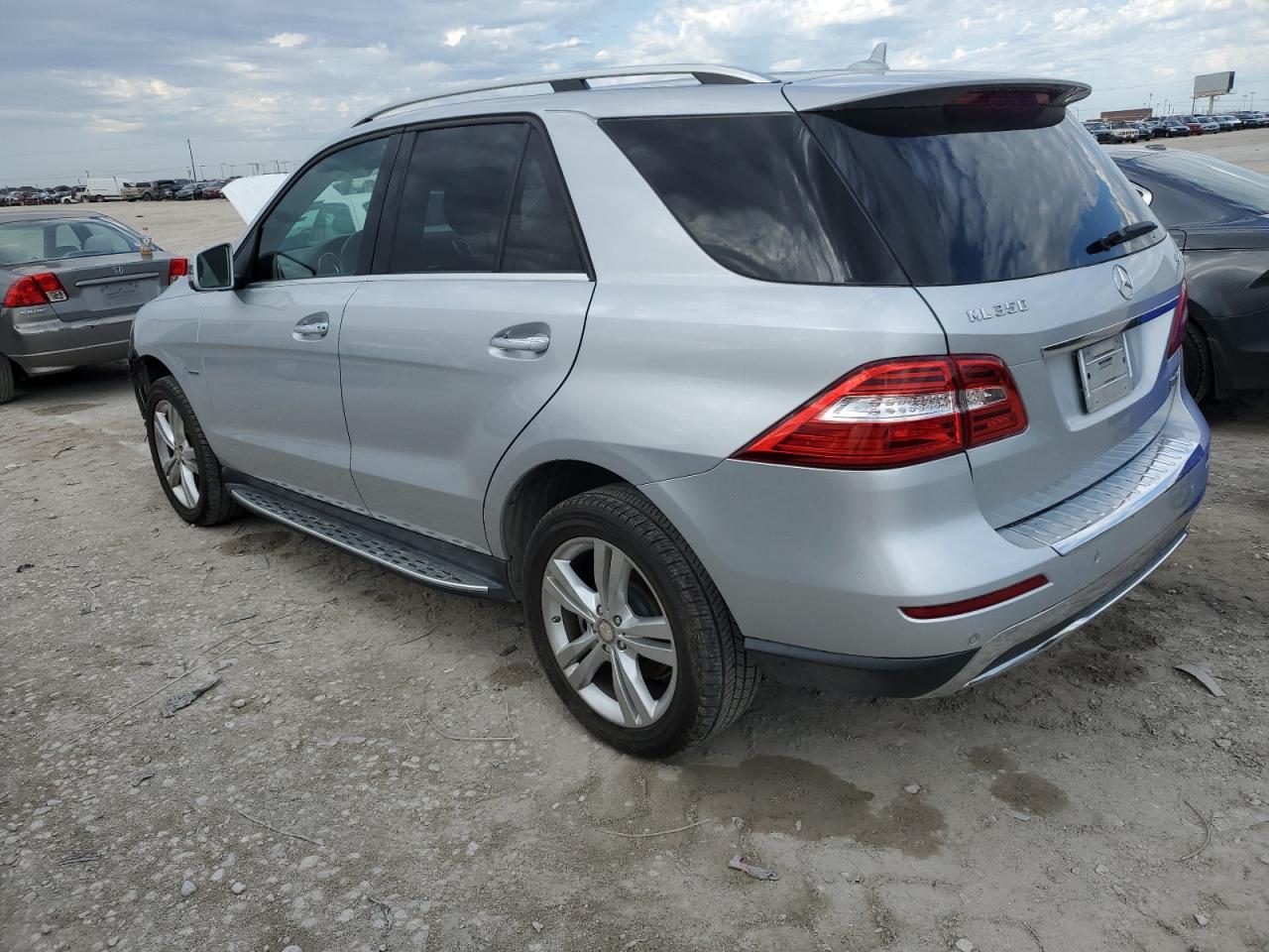 Image 2 of 2012 MERCEDES-BENZ ML 350 4MATIC 2012 with VIN 4JGDA5HB5CA010132