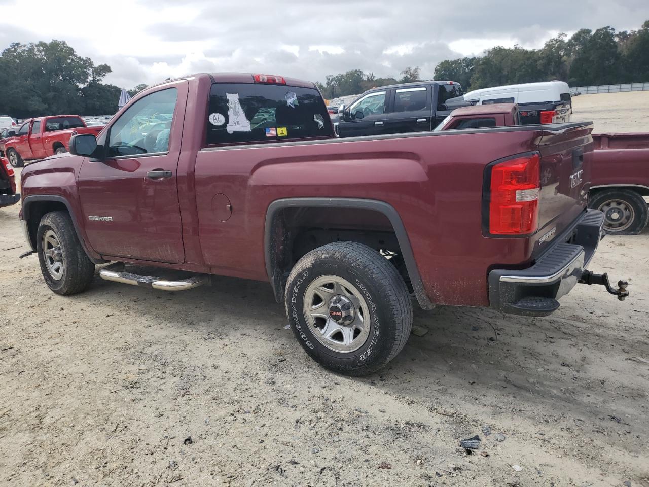 Image 2 of 2015 GMC SIERRA C1500 2015 with VIN 1GTN1TEC1FZ318916