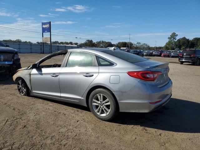Obraz 2 z 2016 HYUNDAI SONATA SE 2016 z VIN 5NPE24AF9GH287913