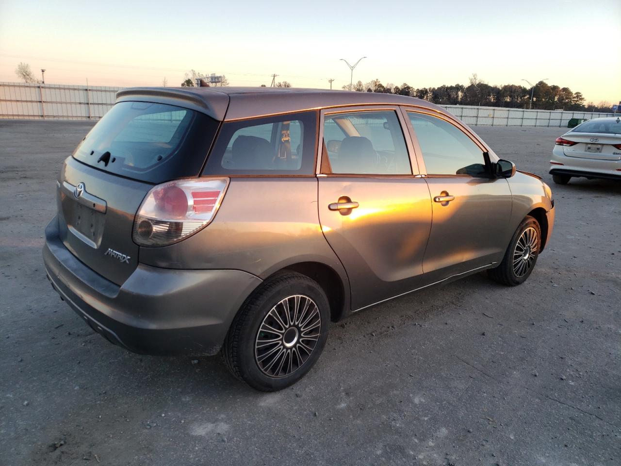 Изображение 3 2005 TOYOTA COROLLA MATRIX XR 2005 с VIN 2T1KR32E15C487179