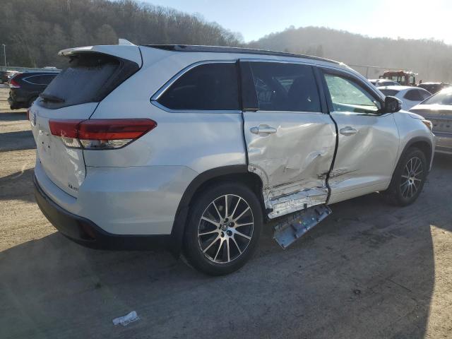 Image 3 of 2017 TOYOTA HIGHLANDER SE 2017 with VIN 5TDJZRFH5HS386029