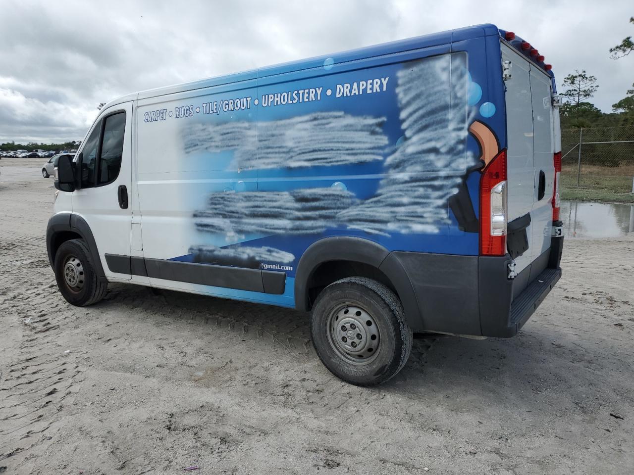 Изображение 2 2014 RAM PROMASTER 1500 1500 STANDARD 2014 с VIN 3C6TRVAG9EE100650