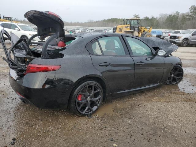 Image 3 of 2020 ALFA ROMEO GIULIA  2020 with VIN ZARFAMAN6L7627005