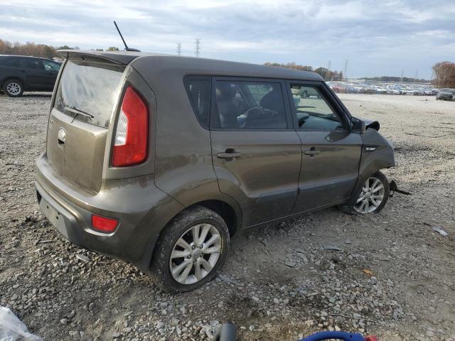 Image 3 of 2013 KIA SOUL  2013 with VIN KNDJT2A53D7549450