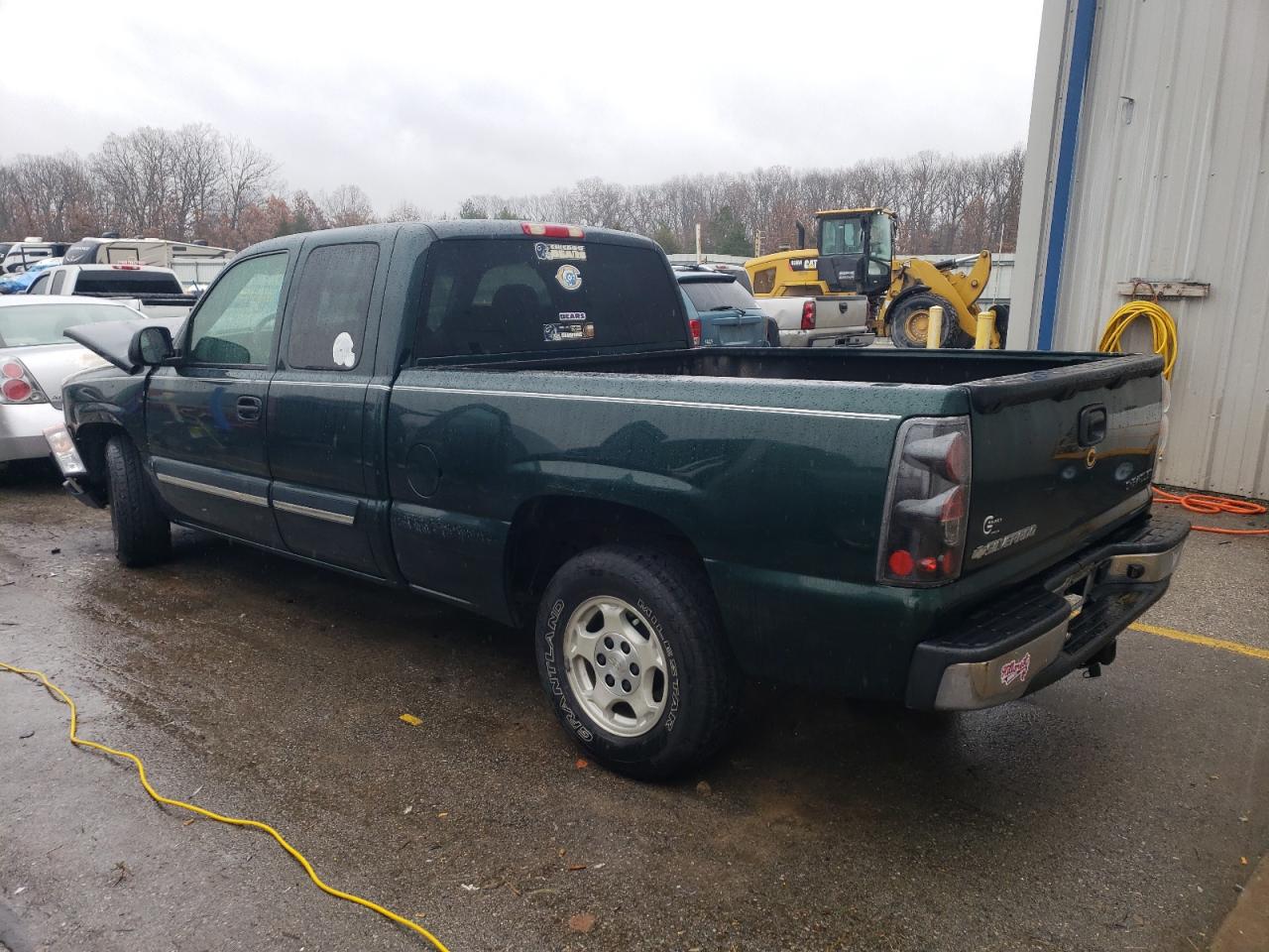Obraz 2 z 2003 CHEVROLET SILVERADO C1500 2003 z VIN 2GCEC19V731330499
