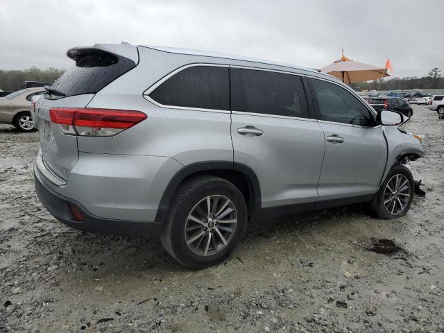 Изображение 3 2019 TOYOTA HIGHLANDER SE 2019 с VIN 5TDKZRFH7KS559108