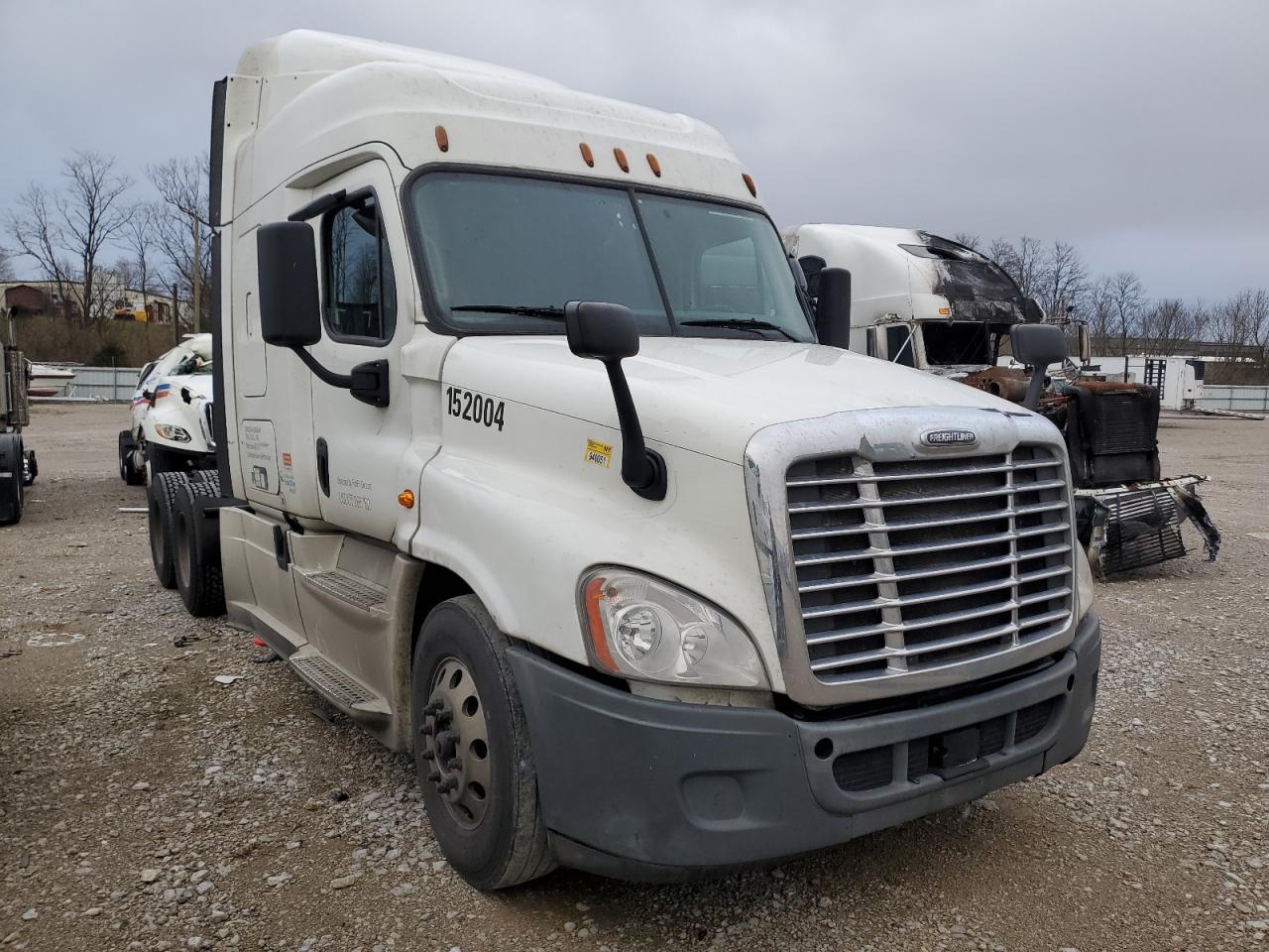 2015 FREIGHTLINER CASCADIA 125  2015 image