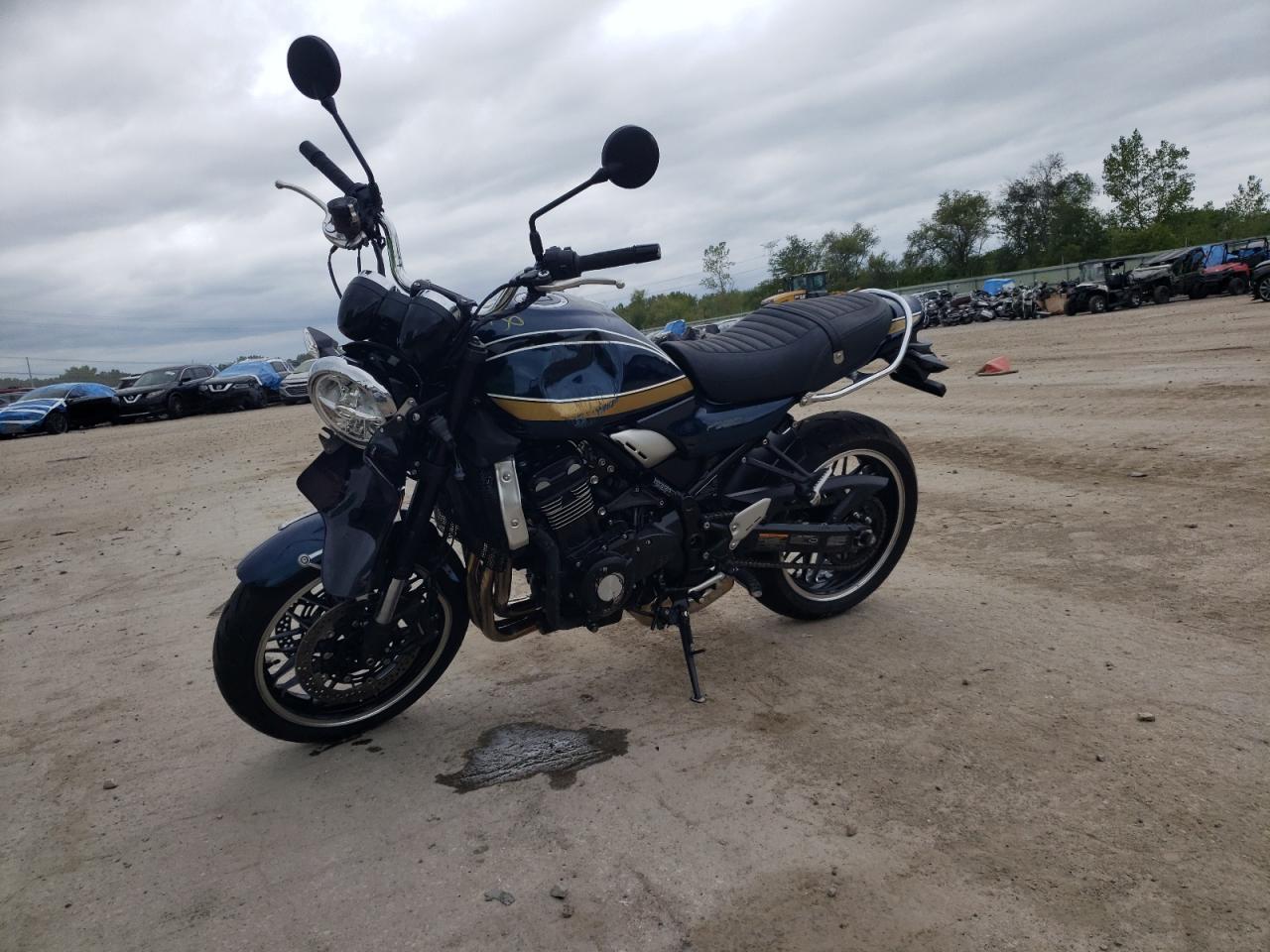 Obraz 2 z 2022 KAWASAKI ZR900 R 2022 z VIN JKAZR2C19NA058181