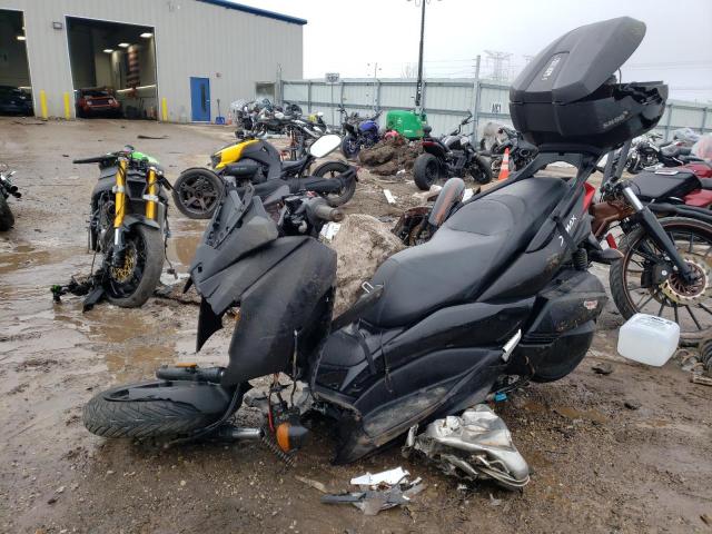 Image 2 of 2019 YAMAHA CZD300 A 2019 with VIN MH3SH10Y2KK002080