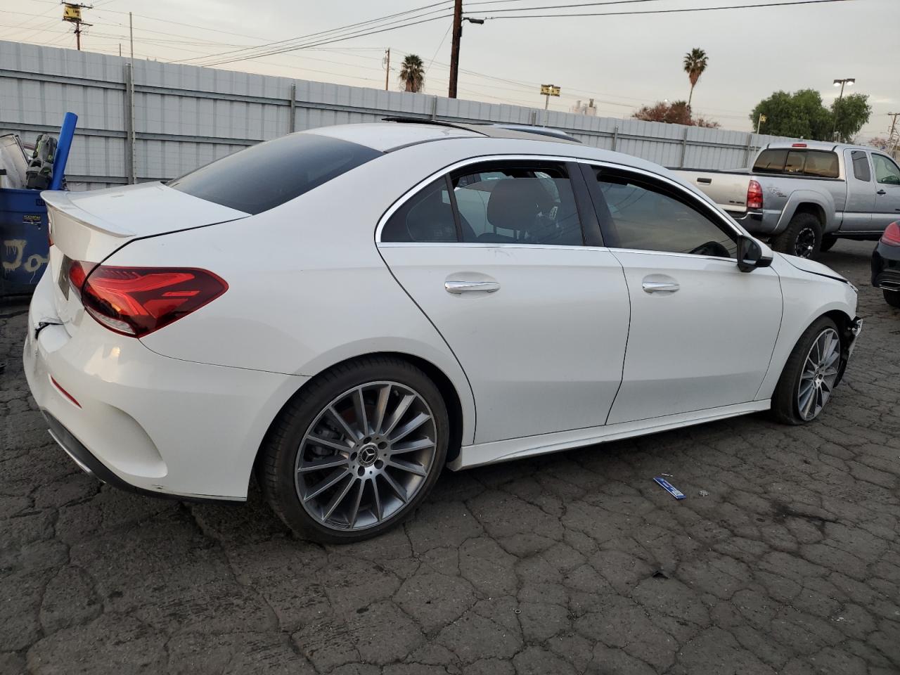 Image 3 of 2020 MERCEDES-BENZ A 220 2020 with VIN W1K3G4EB4LJ223043