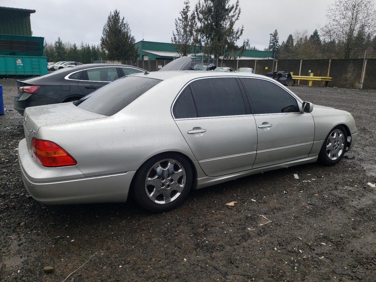 Obraz 3 z 2001 LEXUS LS 430 2001 z VIN JTHBN30FX10003116