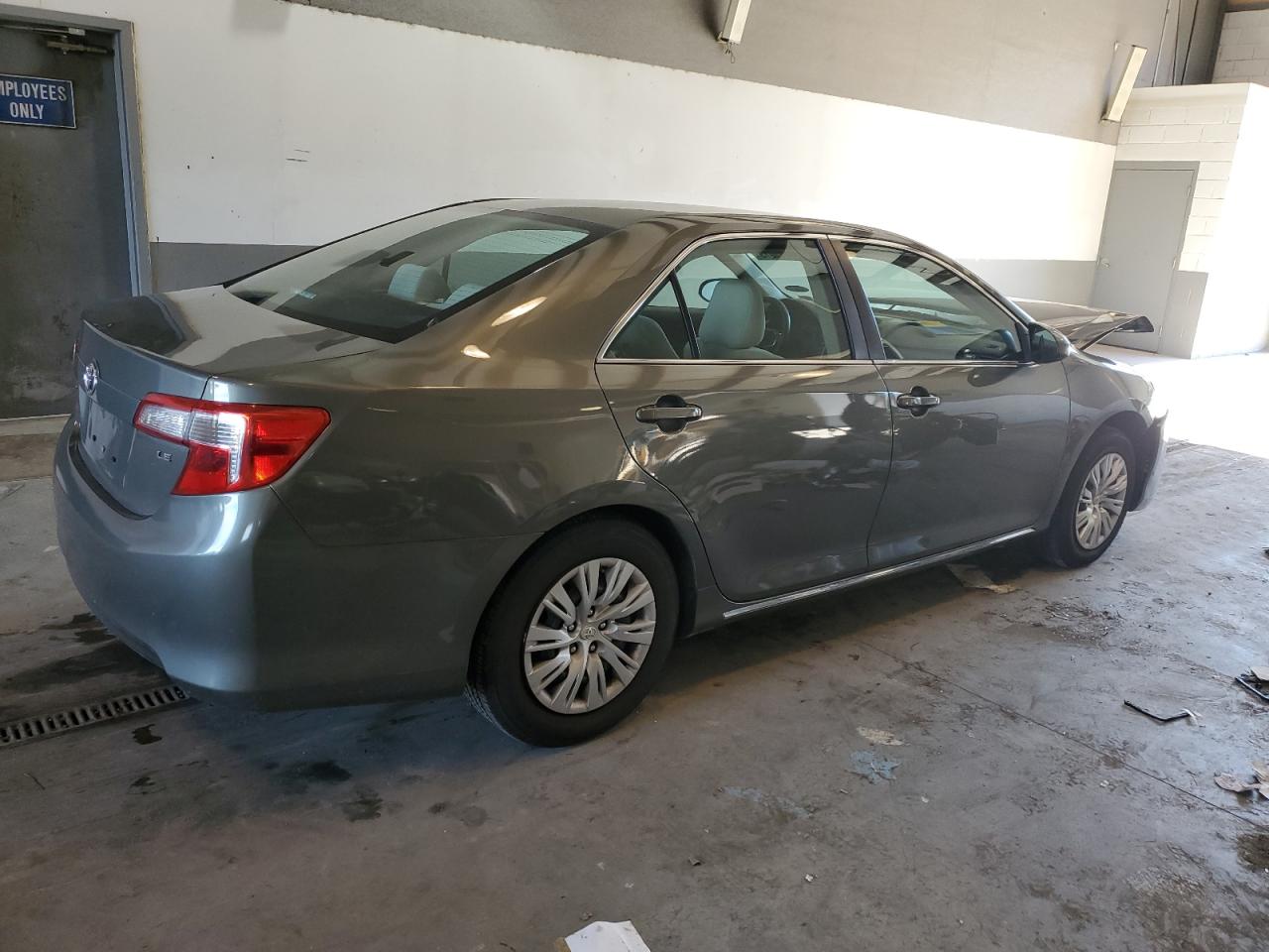 Изображение 3 2014 TOYOTA CAMRY L 2014 с VIN 4T4BF1FK8ER404350