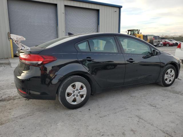 Obraz 3 z 2017 KIA FORTE LX 2017 z VIN 3KPFK4A76HE057393