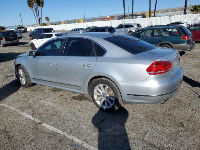 Obraz 2 z 2013 VOLKSWAGEN PASSAT SEL 2013 z VIN 1VWCH7A35DC076662