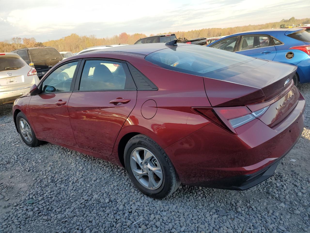 Image 2 of 2023 HYUNDAI ELANTRA SE 2023 with VIN KMHLL4AG5PU605279