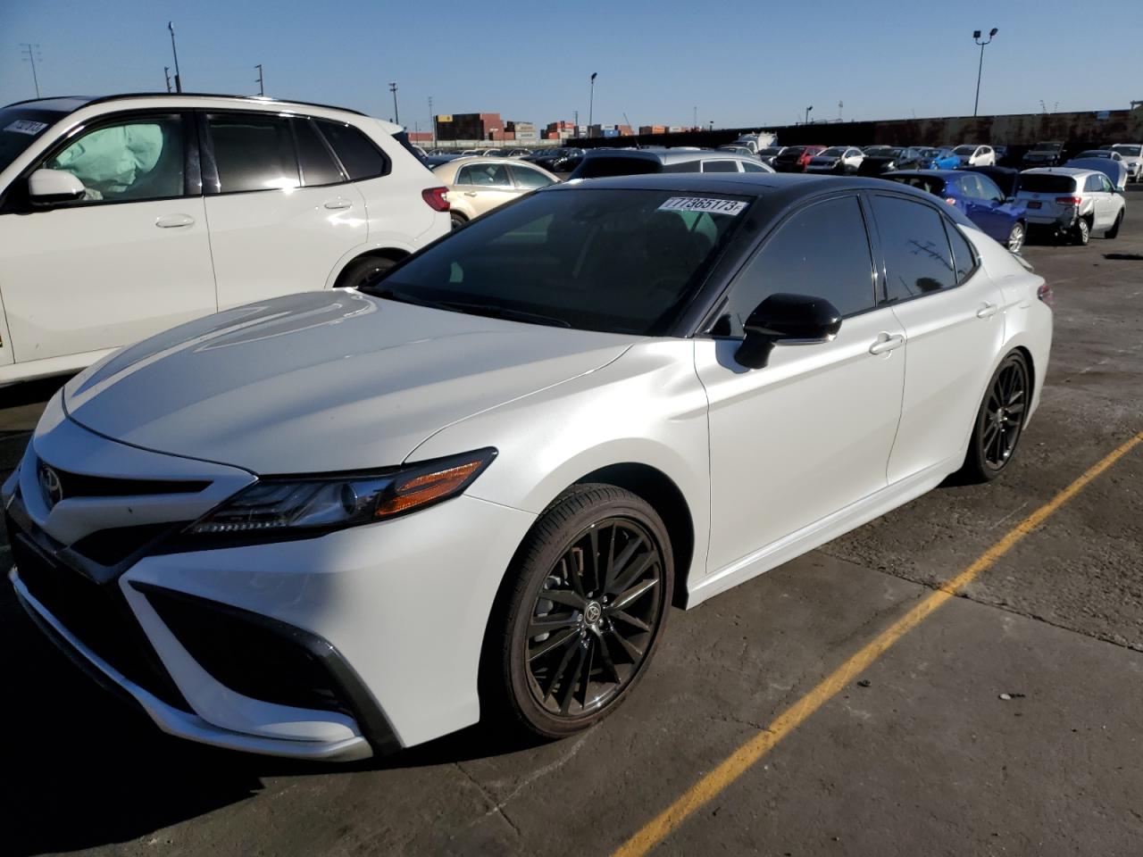 Изображение 1 2021 TOYOTA CAMRY XSE 2021 с VIN 4T1K61AK2MU476368