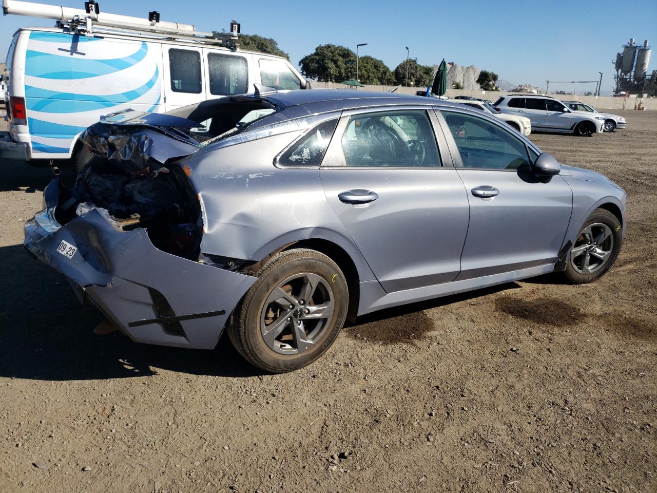 Image 3 of 2022 KIA K5 LXS 2022 with VIN 5XXG14J22NG100979