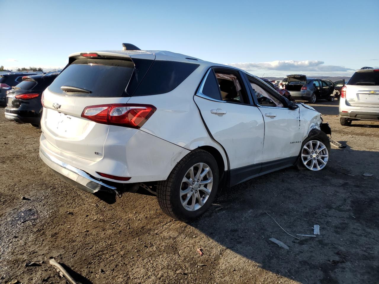 Obraz 3 z 2019 CHEVROLET EQUINOX LT 2019 z VIN 3GNAXKEV9KS502461