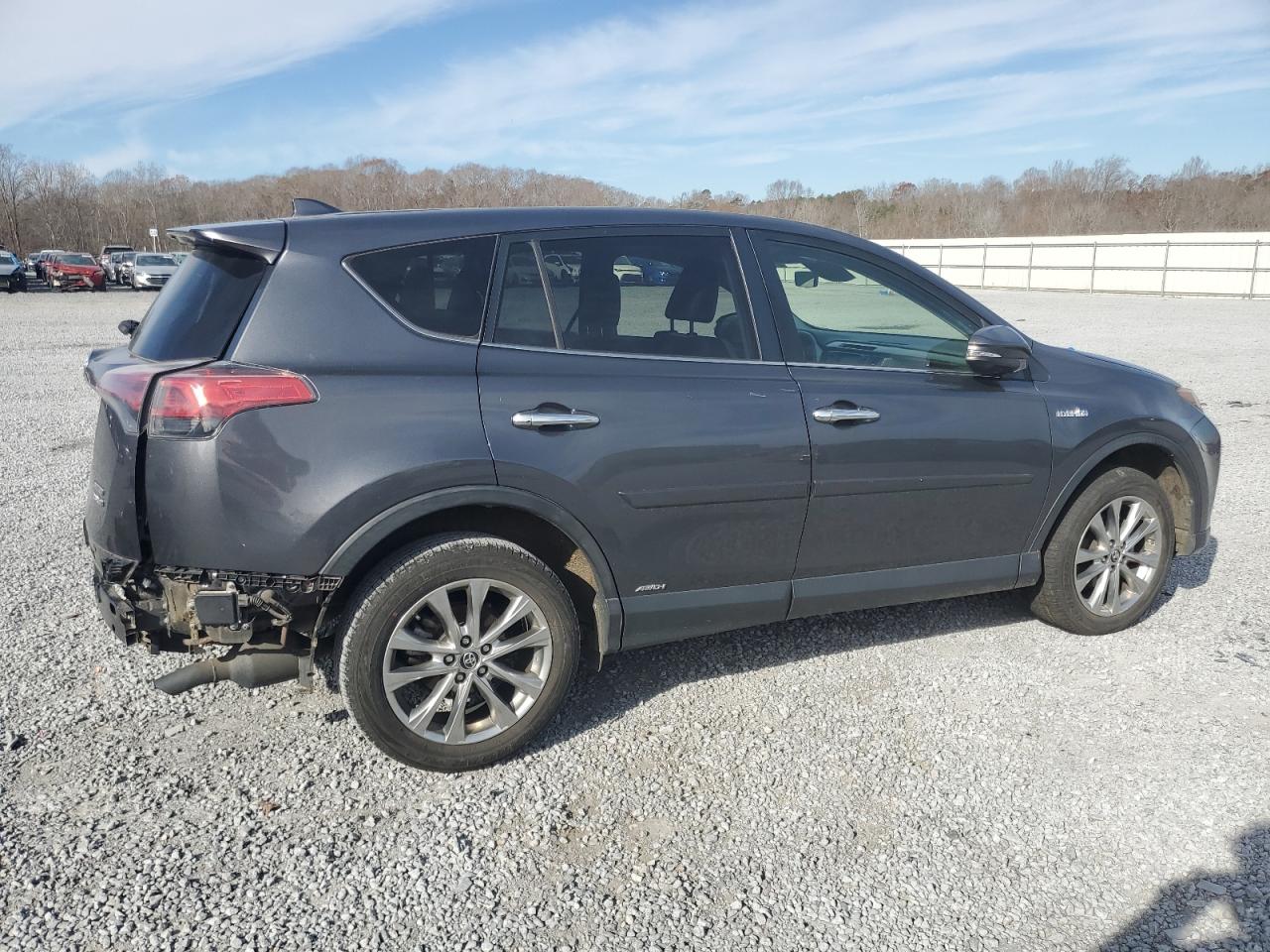 Изображение 3 2016 TOYOTA RAV4 HV LIMITED 2016 с VIN JTMDJREV8GD050414