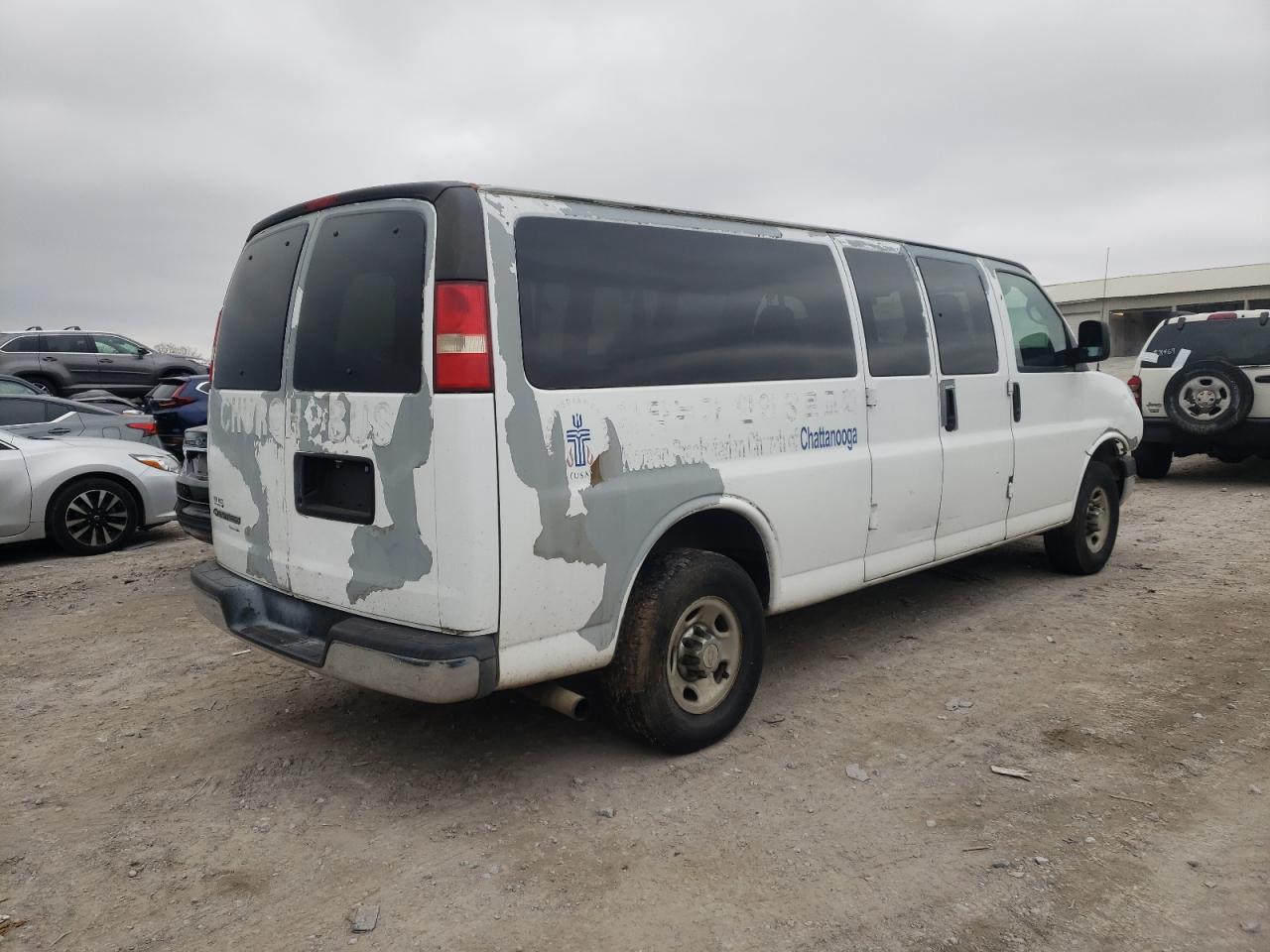 Image 3 of 2008 CHEVROLET EXPRESS G3500  2008 with VIN 1GAHG39K481148557