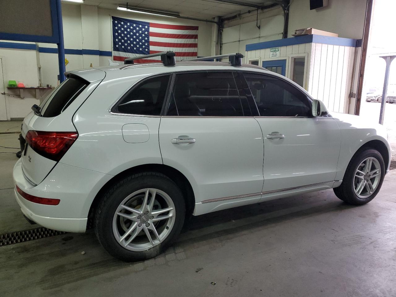 Изображение 3 2015 AUDI Q5 PREMIUM PLUS 2015 с VIN WA1LFAFPXFA017472
