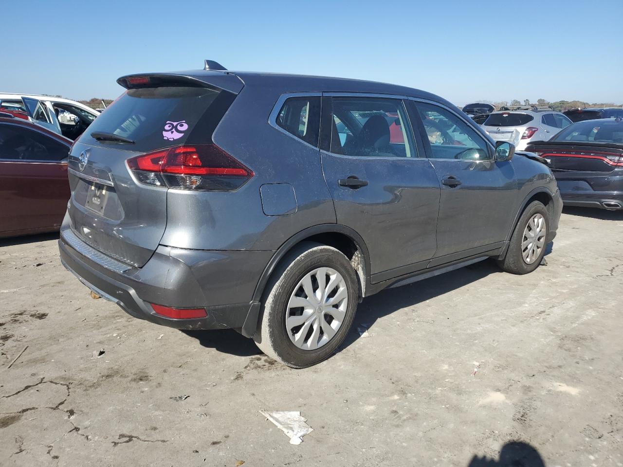 Image 3 of 2020 NISSAN ROGUE S 2020 with VIN 5N1AT2MT1LC806813