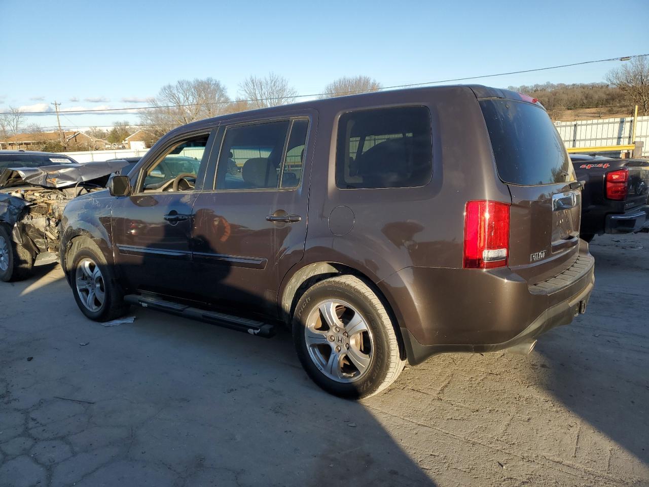 Изображение 2 2013 HONDA PILOT EX 2013 с VIN 5FNYF3H43DB018882