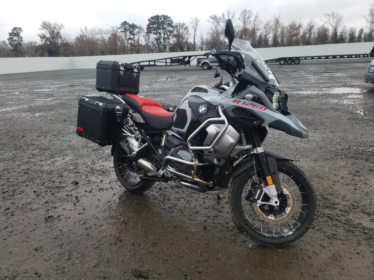 Obraz 1 z 2023 BMW R 1250 GS ADVENTURE 2023 z VIN WB10M1307P6G34709