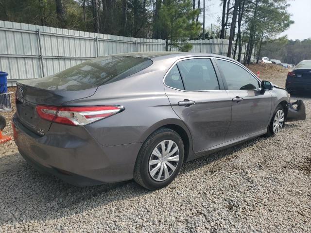 Image 3 of 2018 TOYOTA CAMRY LE 2018 with VIN 4T1B31HK6JU502657