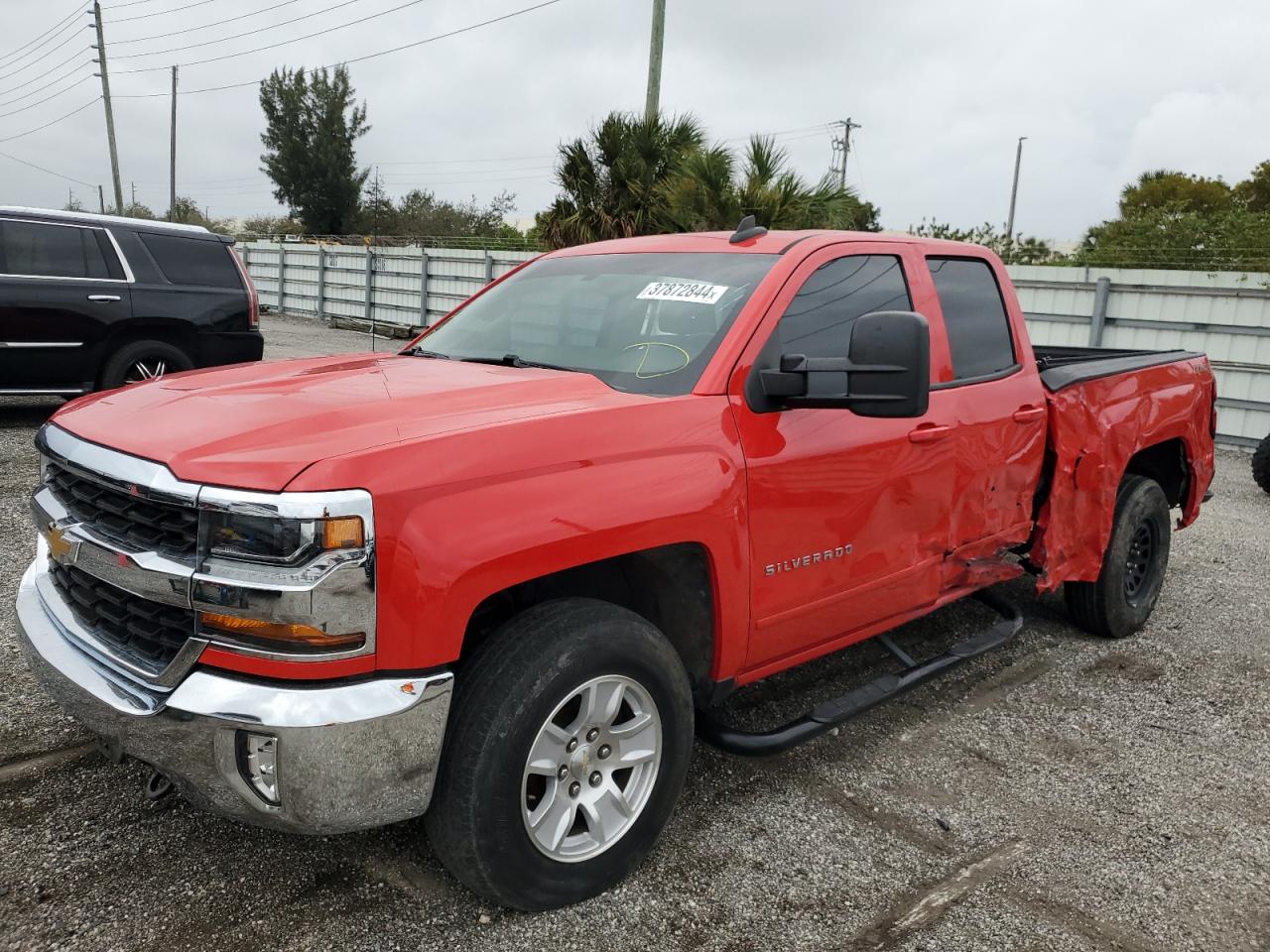 Obraz 1 z 2016 CHEVROLET SILVERADO K1500 LT 2016 z VIN 1GCVKRECXGZ268700