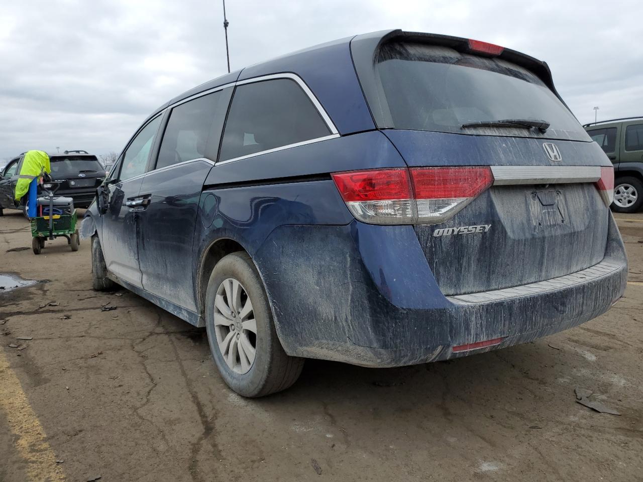 Изображение 2 2015 HONDA ODYSSEY EXL 2015 с VIN 5FNRL5H60FB075070
