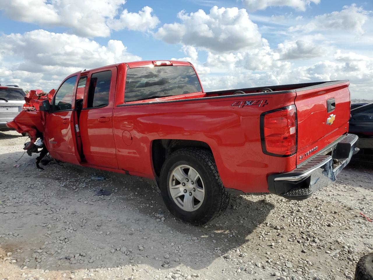 Obraz 2 z 2018 CHEVROLET SILVERADO K1500 LT 2018 z VIN 1GCVKREH6JZ170864