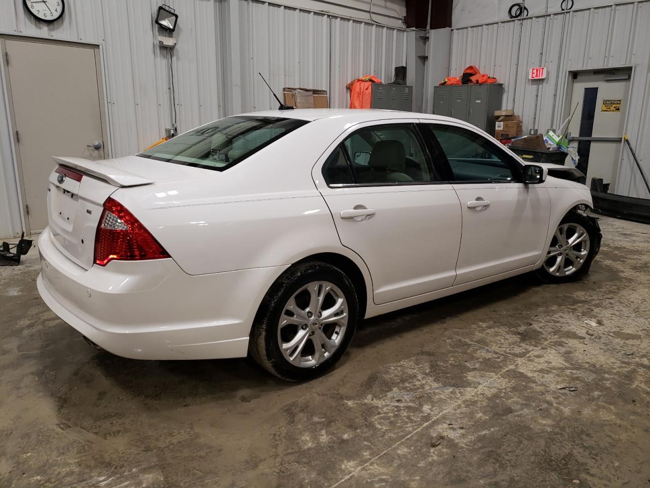 Image 3 of 2012 FORD FUSION SE 2012 with VIN 3FAHP0HA7CR391010
