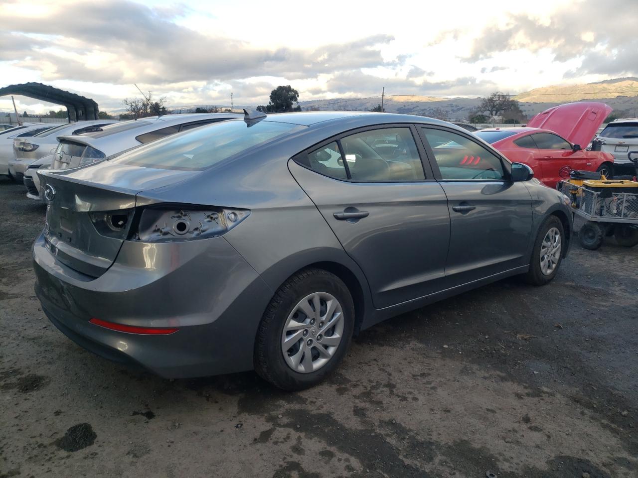 Obraz 3 z 2017 HYUNDAI ELANTRA SE 2017 z VIN KMHD74LF3HU152133