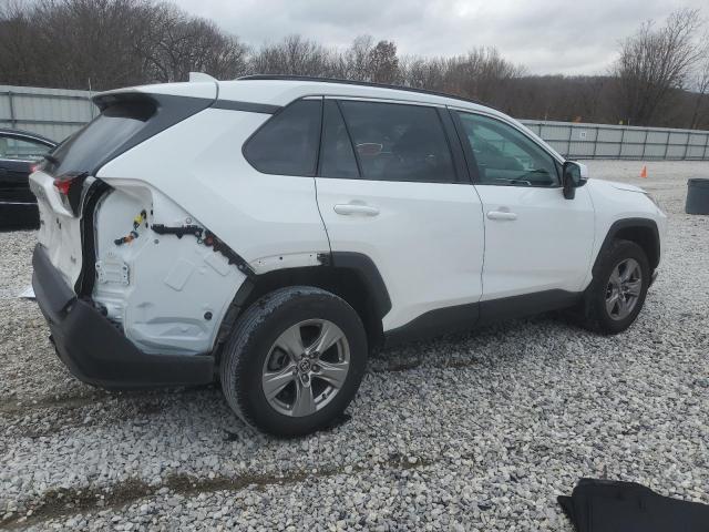 Изображение 3 2022 TOYOTA RAV4 XLE 2022 с VIN 2T3W1RFV6NW205677