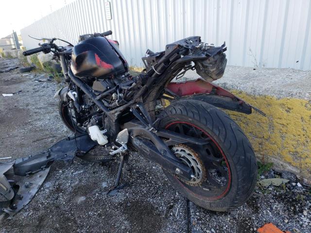 Obraz 3 z 2015 YAMAHA YZFR3  2015 z VIN MH3RH06Y9FK007475