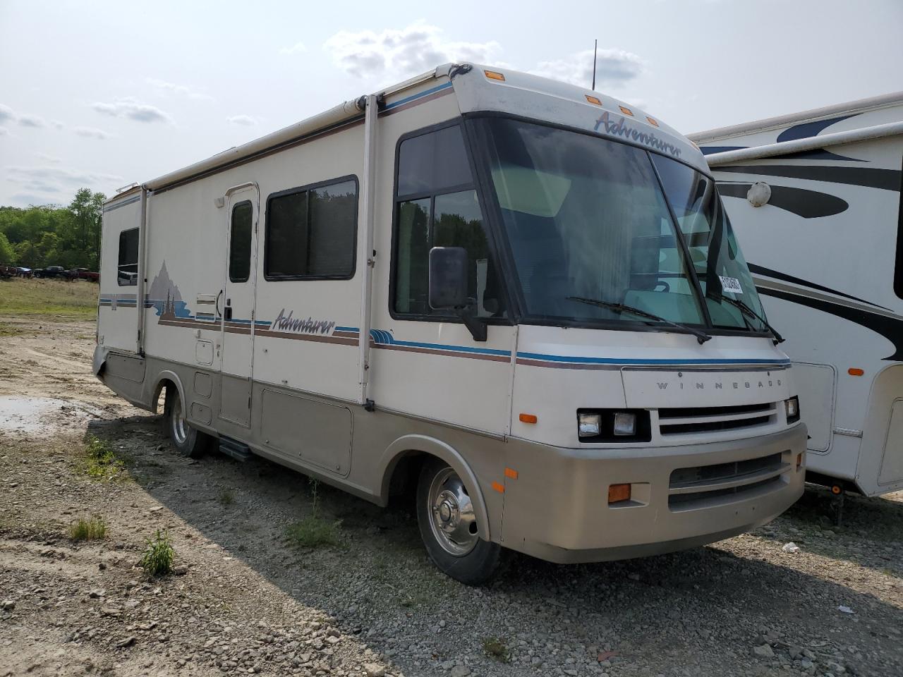 Image 1 of 1994 CHEVROLET P30  1994 with VIN 1GBKP37N8R3302871