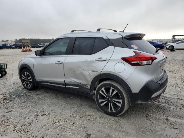 Obraz 2 z 2018 NISSAN KICKS S 2018 z VIN 3N1CP5CU2JL521507