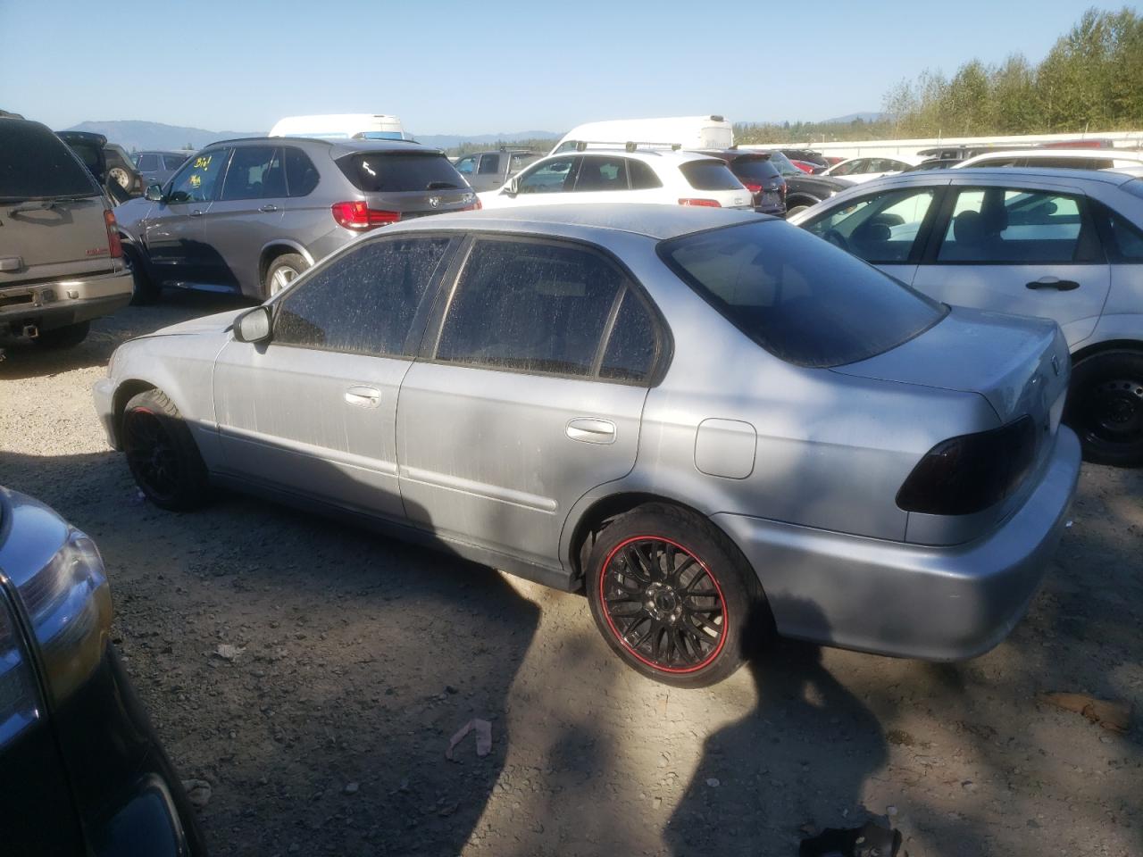 Image 2 of 1999 HONDA CIVIC BASE 1999 with VIN 2HGEJ6616XH556195